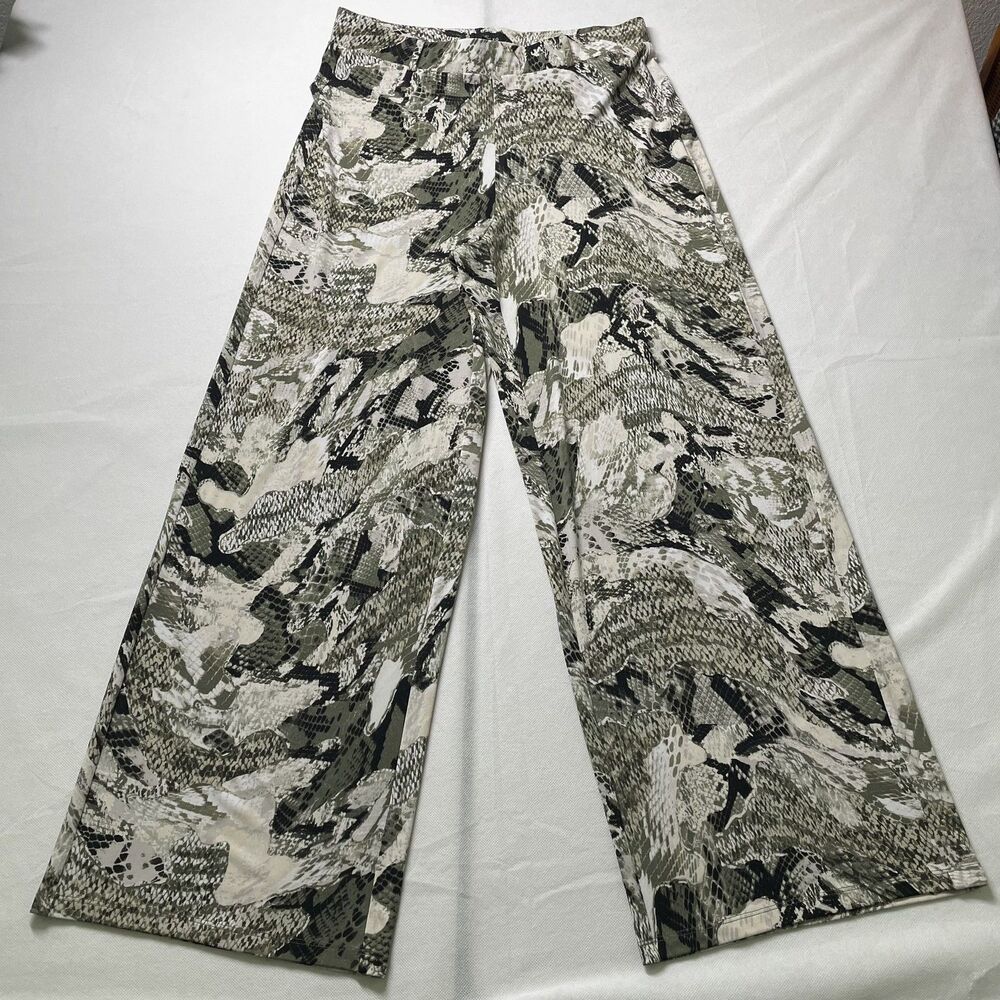 The Wide Leg Women's Wide Leg Pants Snake Print Green Gray Size M